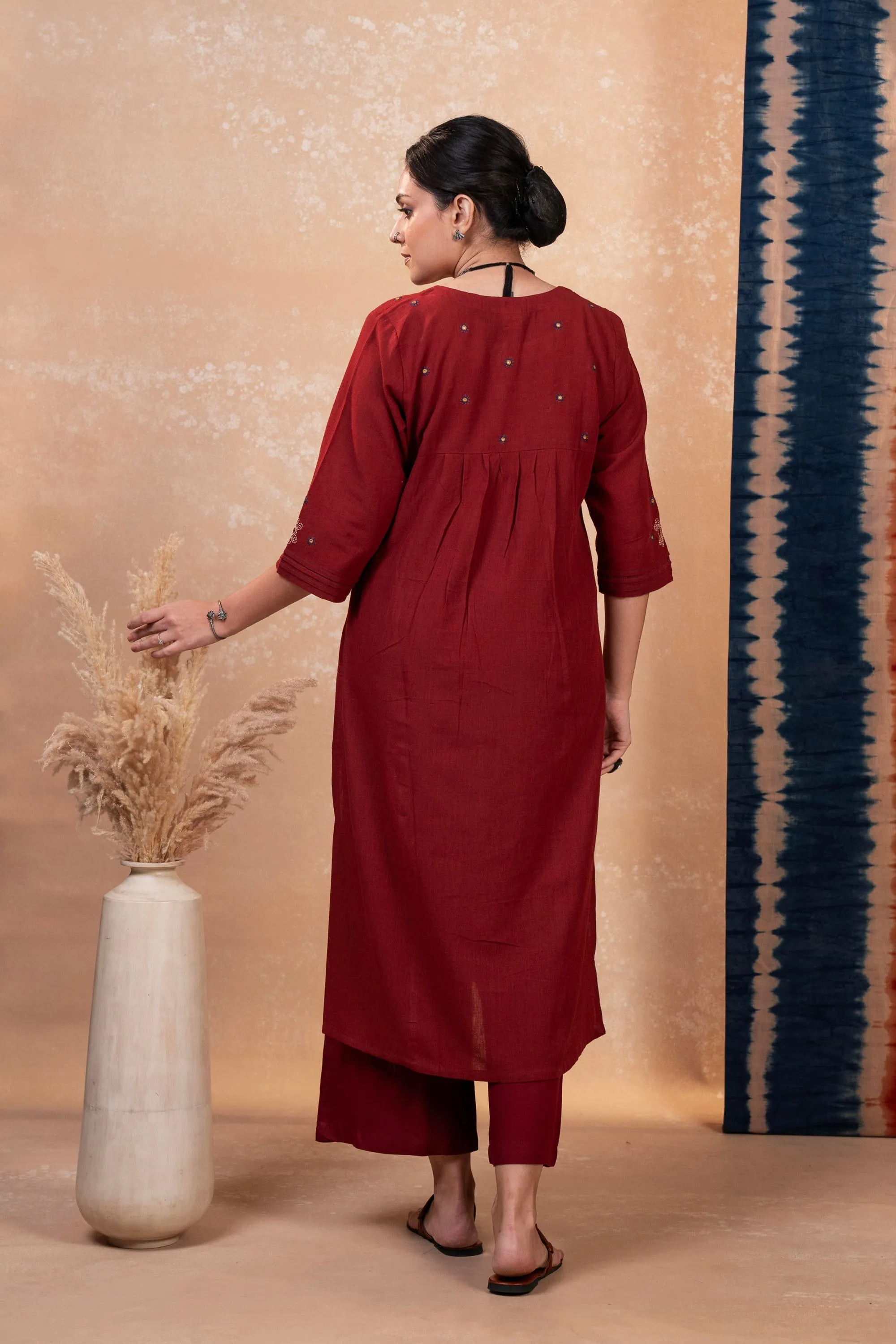 Aakaar Maroon Clamp Cotton Kurta | Ray-ethnic