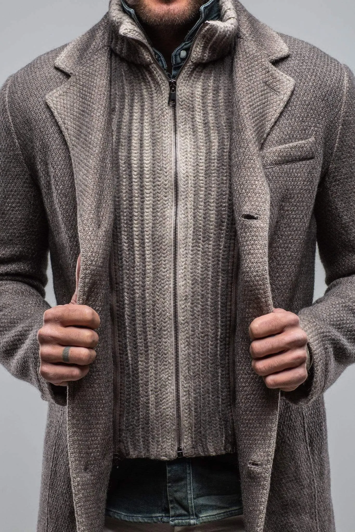 Leon Knit Jacket in Ice